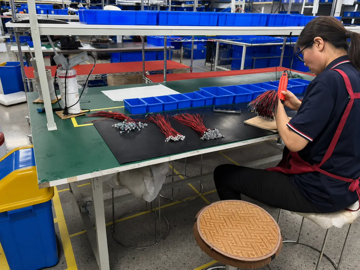 Assembly work at the GreenyFox production facility